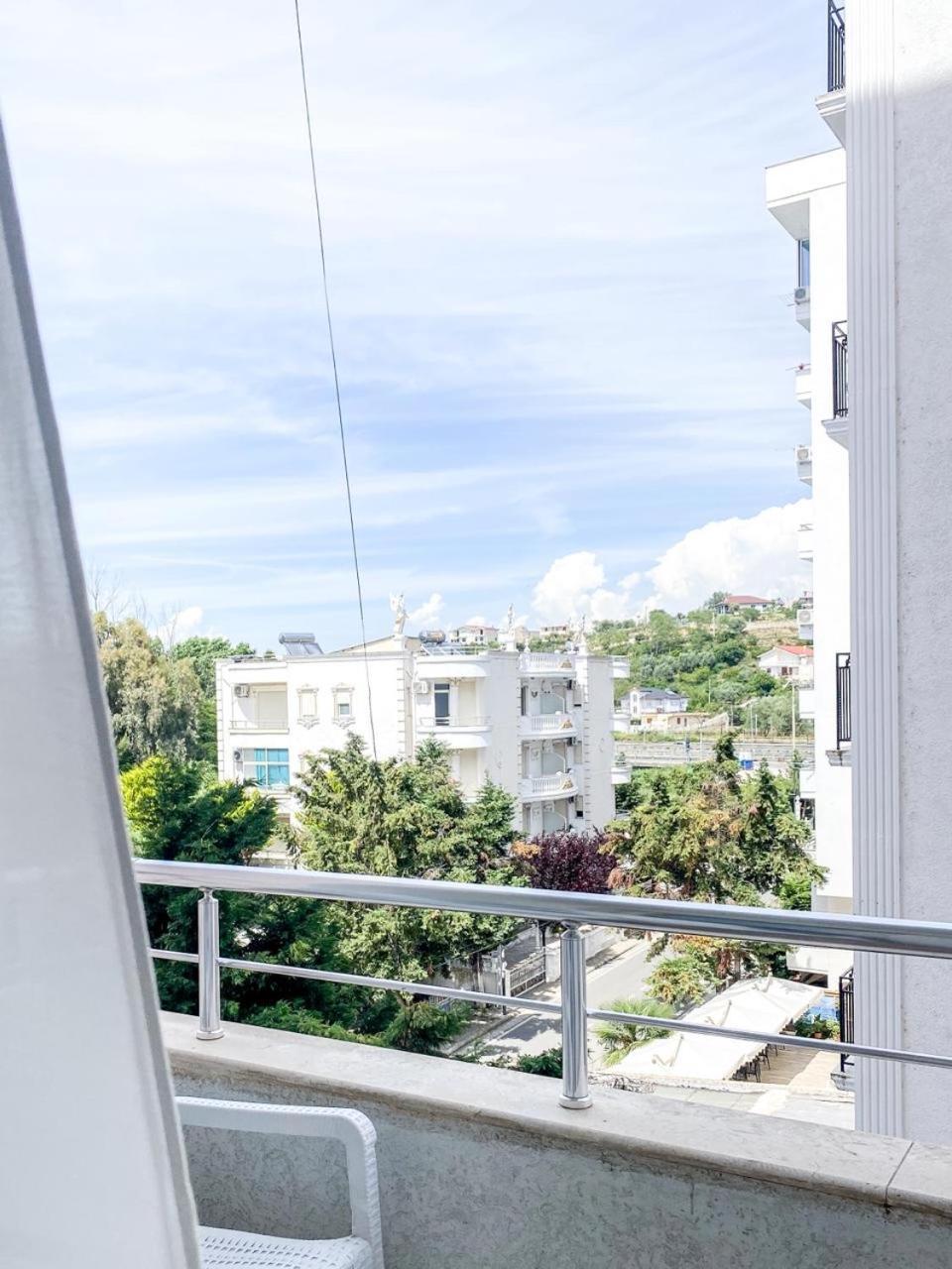 Lunasol Seaside Apartments ดูร์เรส ภายนอก รูปภาพ